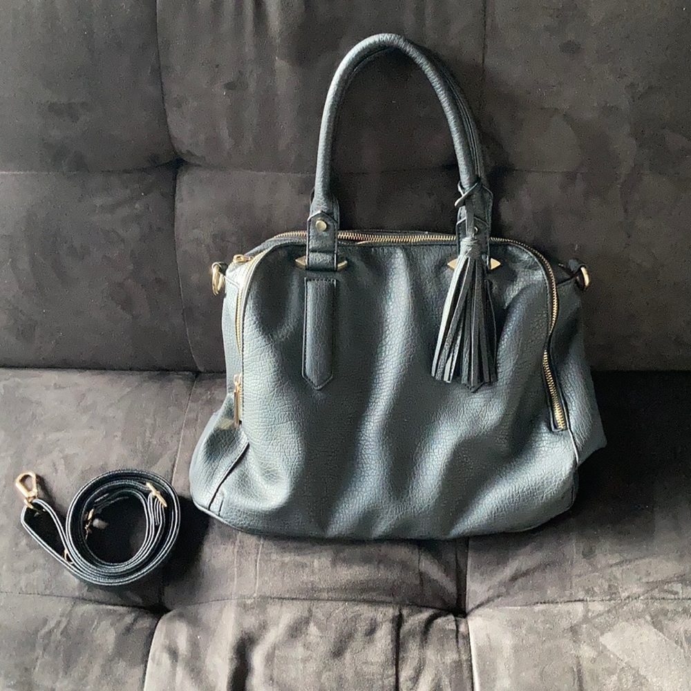 Compartment Purse straps converts into Crossbody